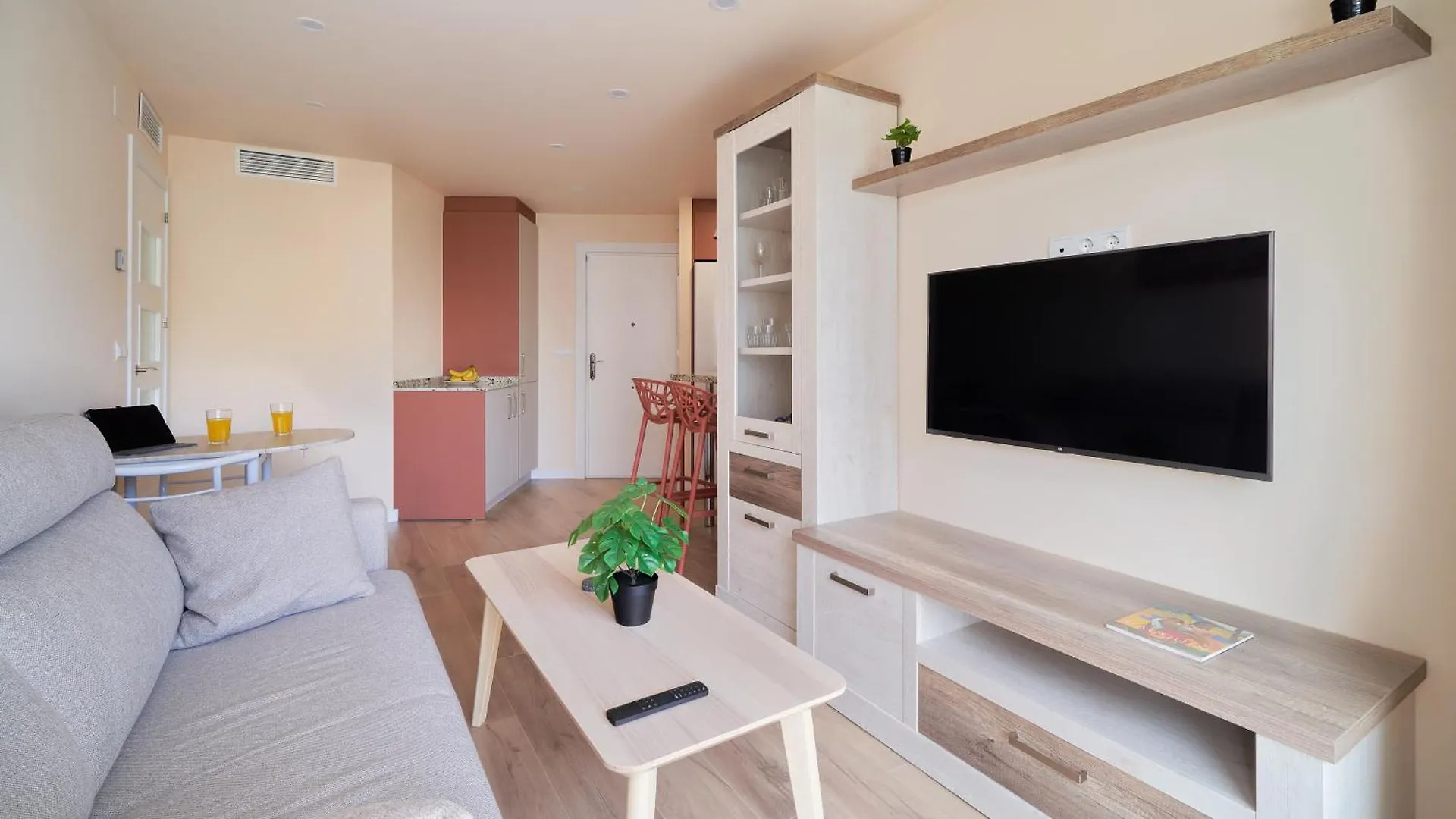 בנאלמדנה Apartamento Happy Days- Diana 1